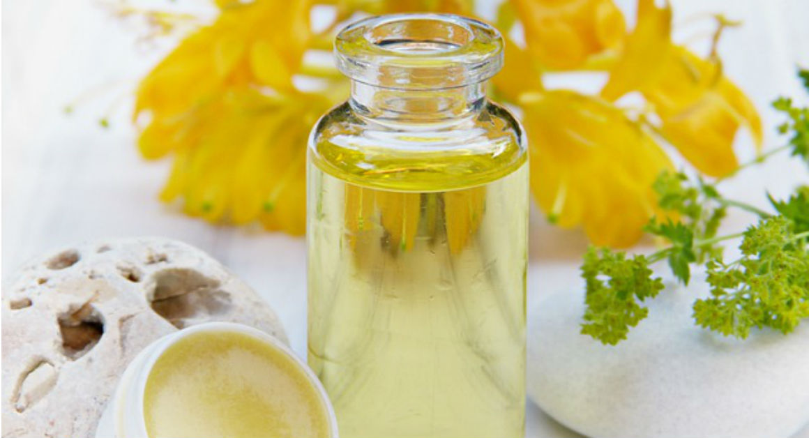 ulje žutog noćurka za lice, kosu i nokte