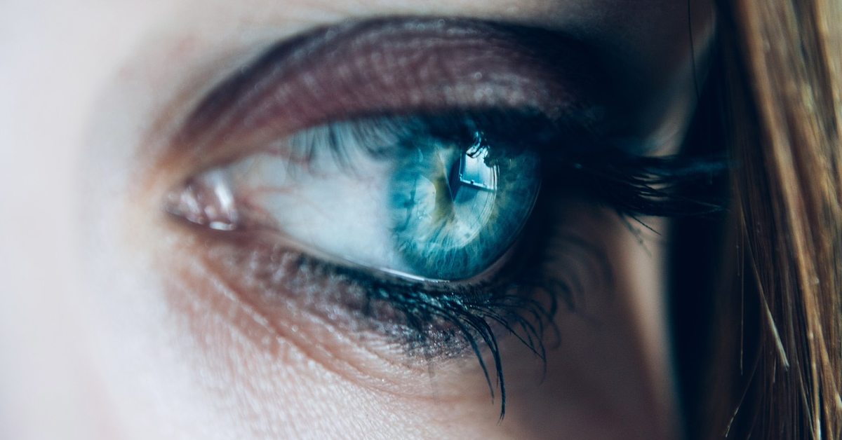  Imaš umorne oči i podočnjake? Ovo treba da radiš!