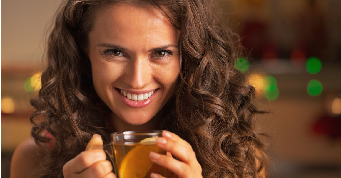  Čaj za rast grudi koji pruža brze rezultate