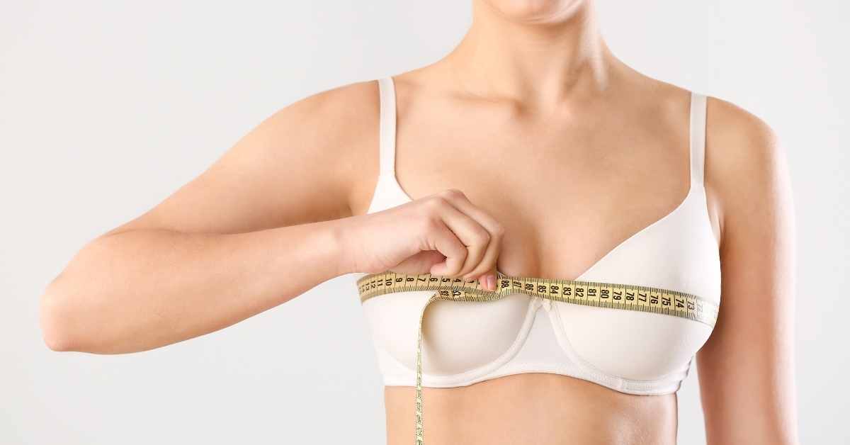  Fenomenalni trikovi kako da male grudi izgledaju veće!